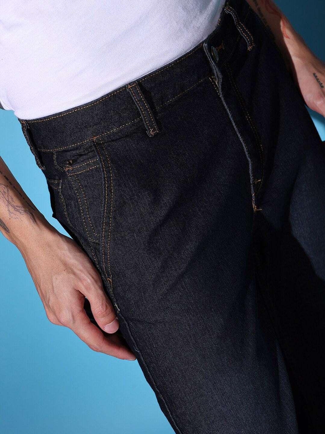 Men's Navy Slim Fit Solid Mid-Rise Jeans - Image 5