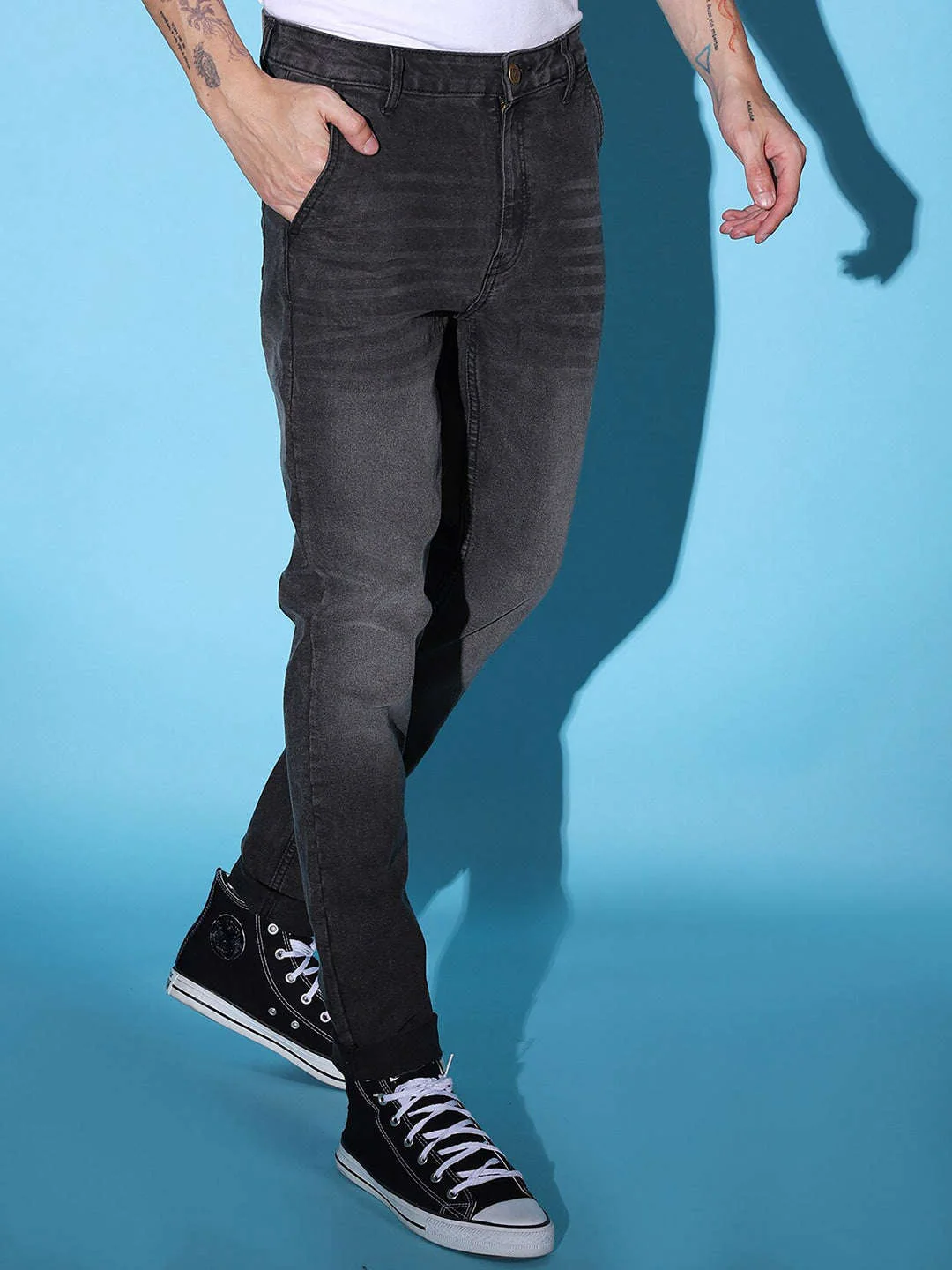 Men's Grey Slim Fit Solid Mid-Rise Jeans - Image 2