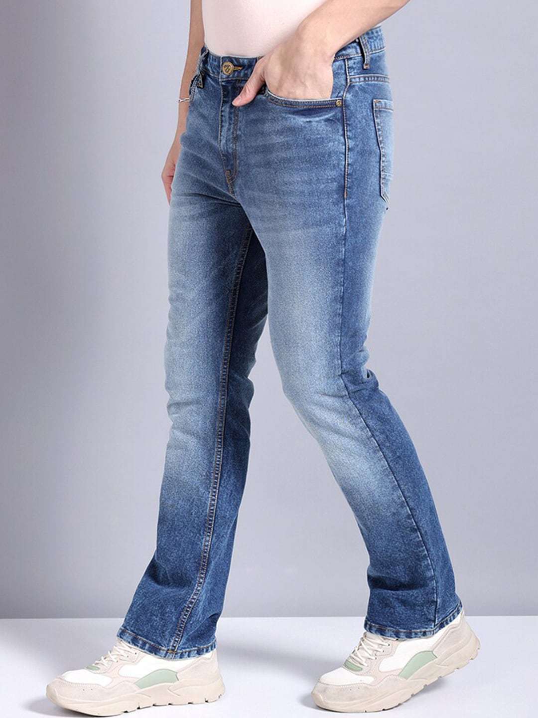 Men's Blue Bootcut Fit Solid Casual Jeans - Image 2