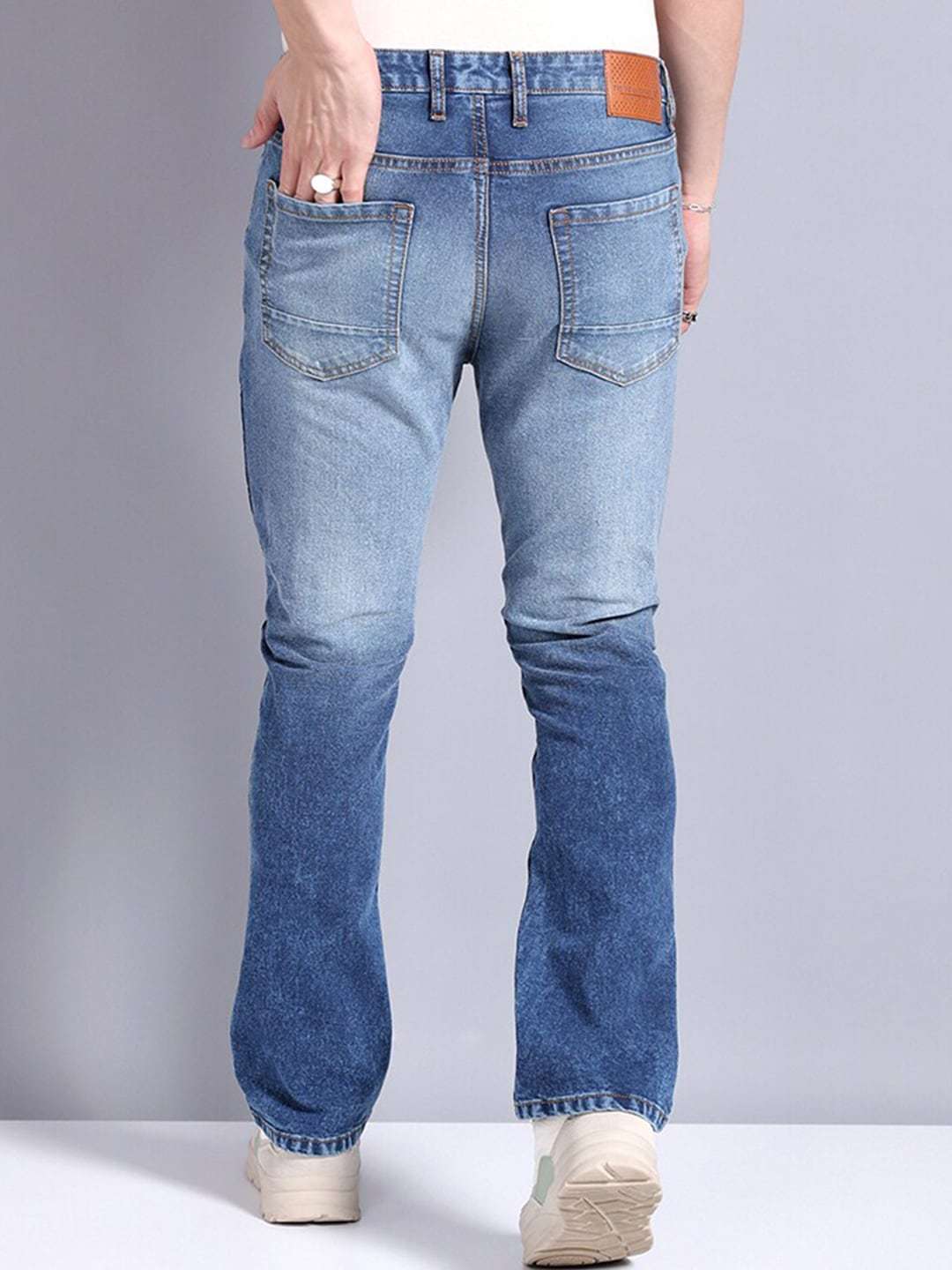 Men's Blue Bootcut Fit Solid Casual Jeans - Image 3