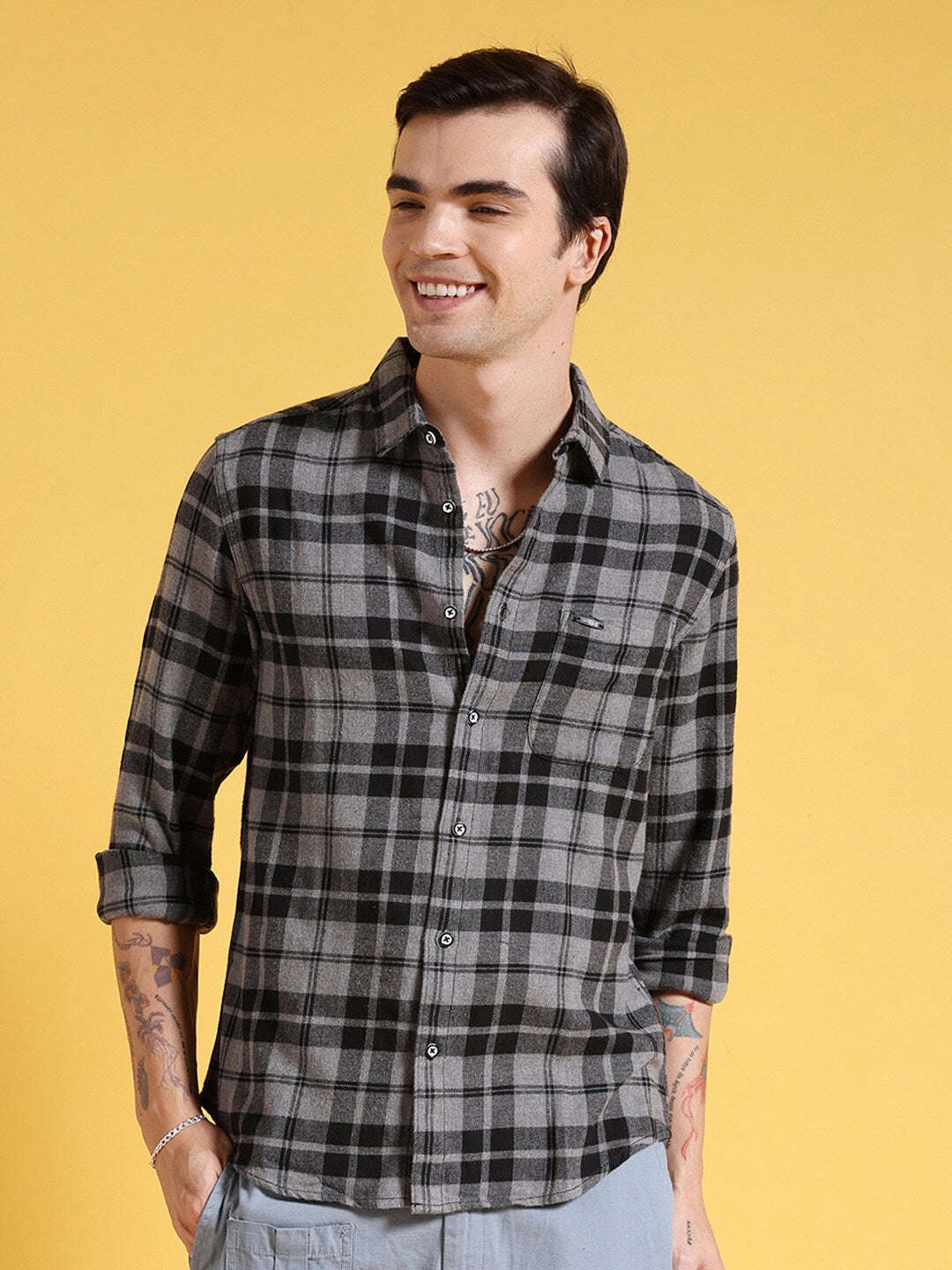 Men's Grey Slim Fit Checkered Casual Shirt - Image 2
