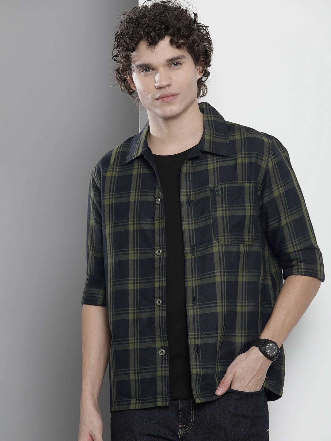 Men's Black Regular Fit Checkered Casual Shirt - Image 6
