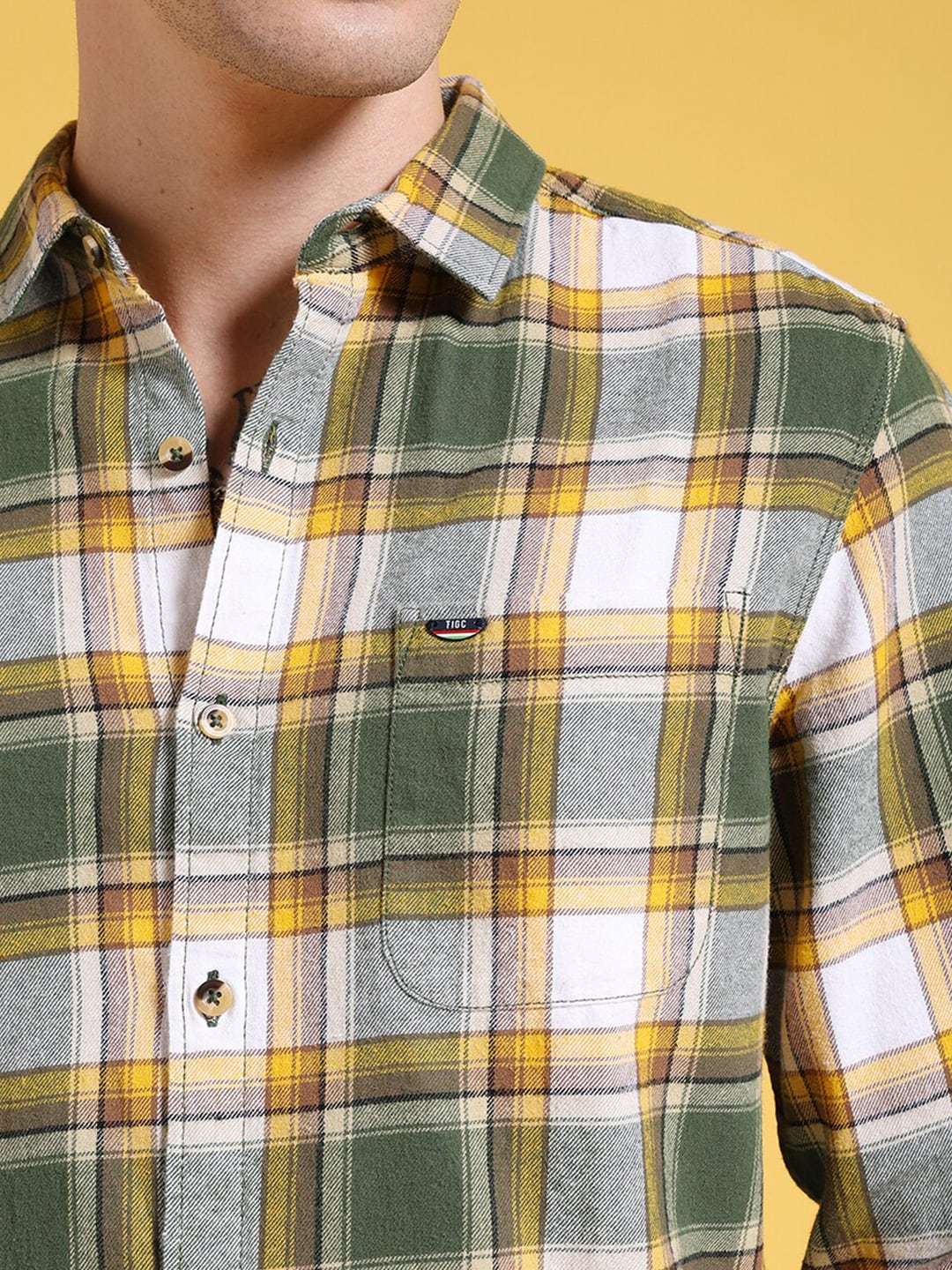 Men's Green Slim Fit Checkered Casual Shirt - Image 3