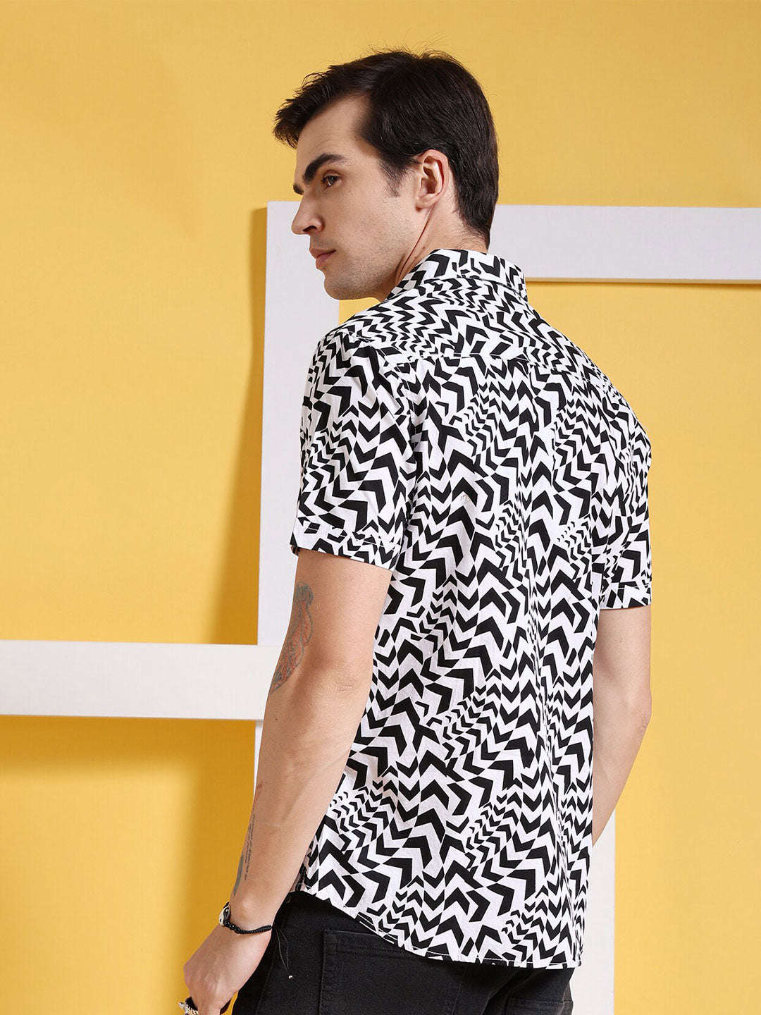 Men's Black Slim Fit Printed Casual Shirt - Image 6