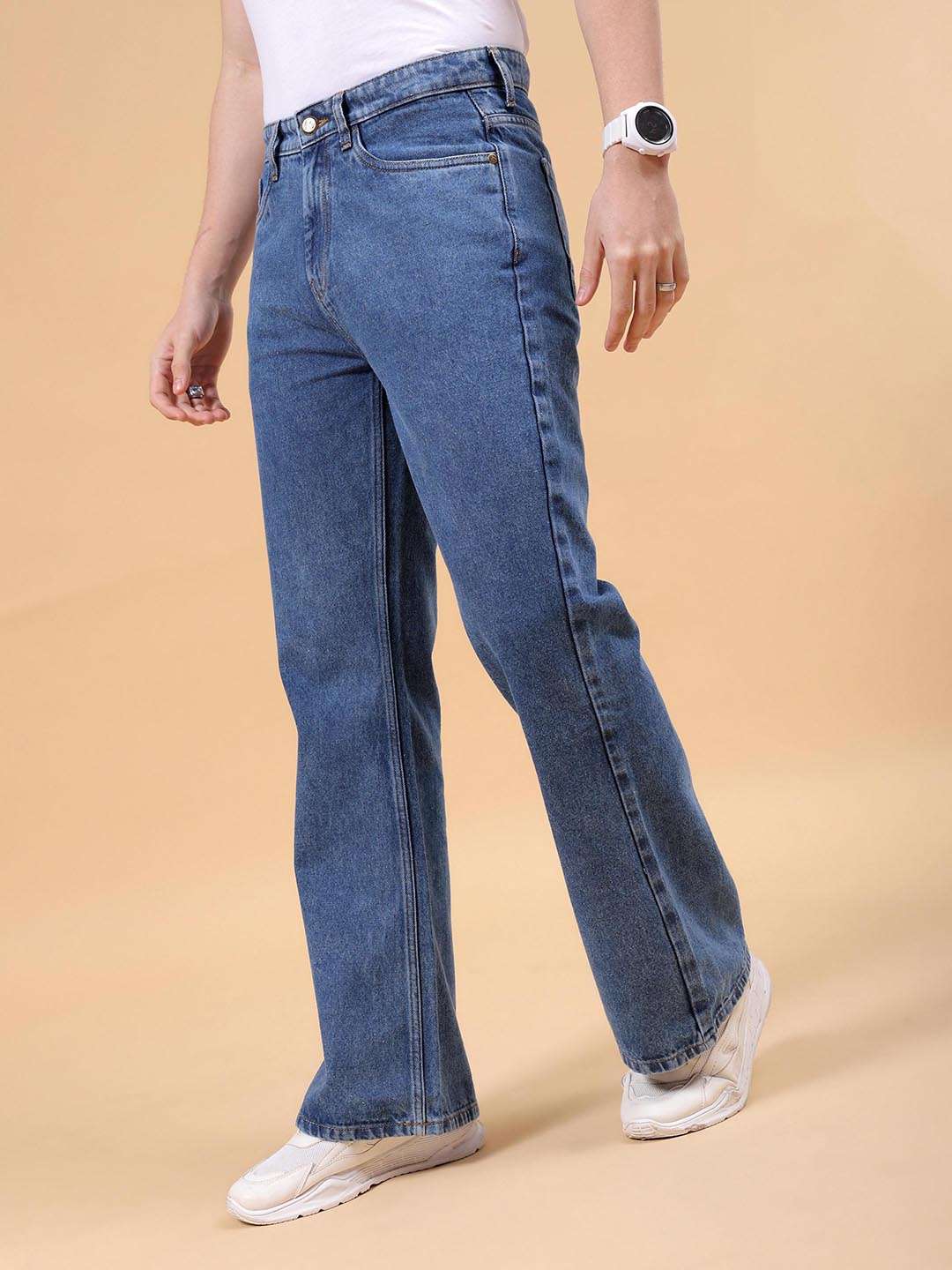Men's Blue Bootcut Loose Fit Solid Mid-Rise Jeans - Image 4