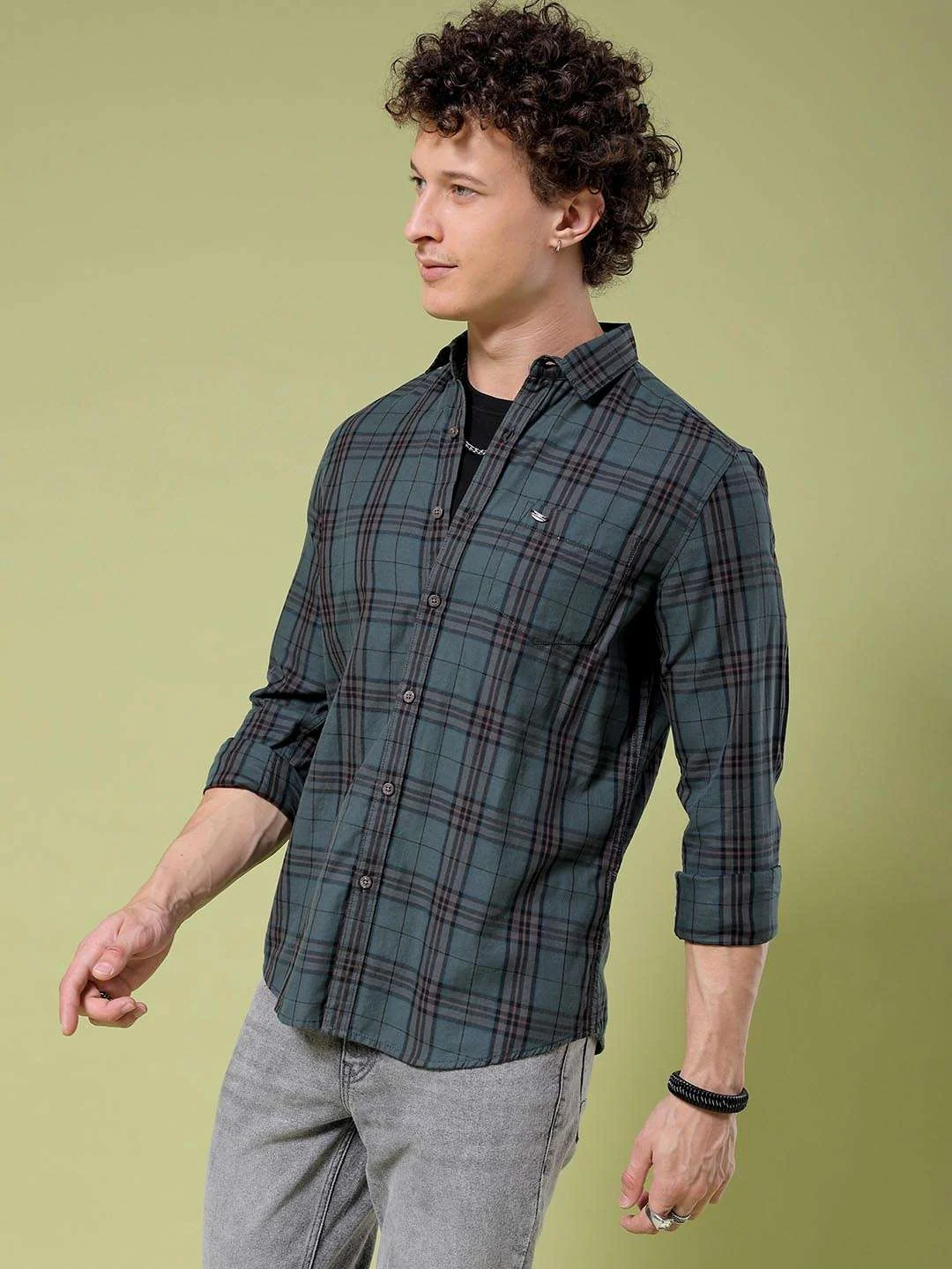 Men's Green Slim Fit Checkered Casual Shirt - Image 5