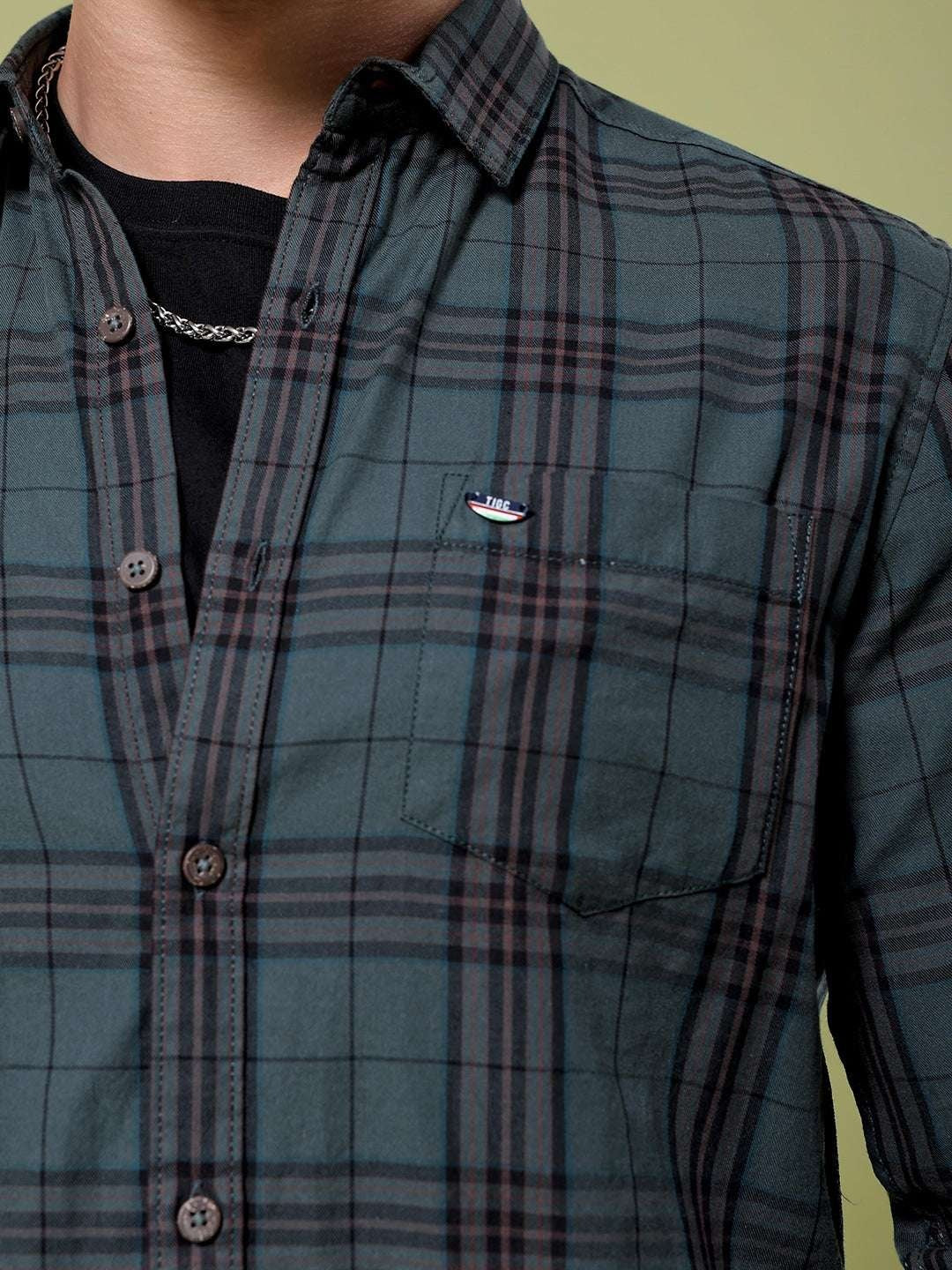 Men's Green Slim Fit Checkered Casual Shirt - Image 8