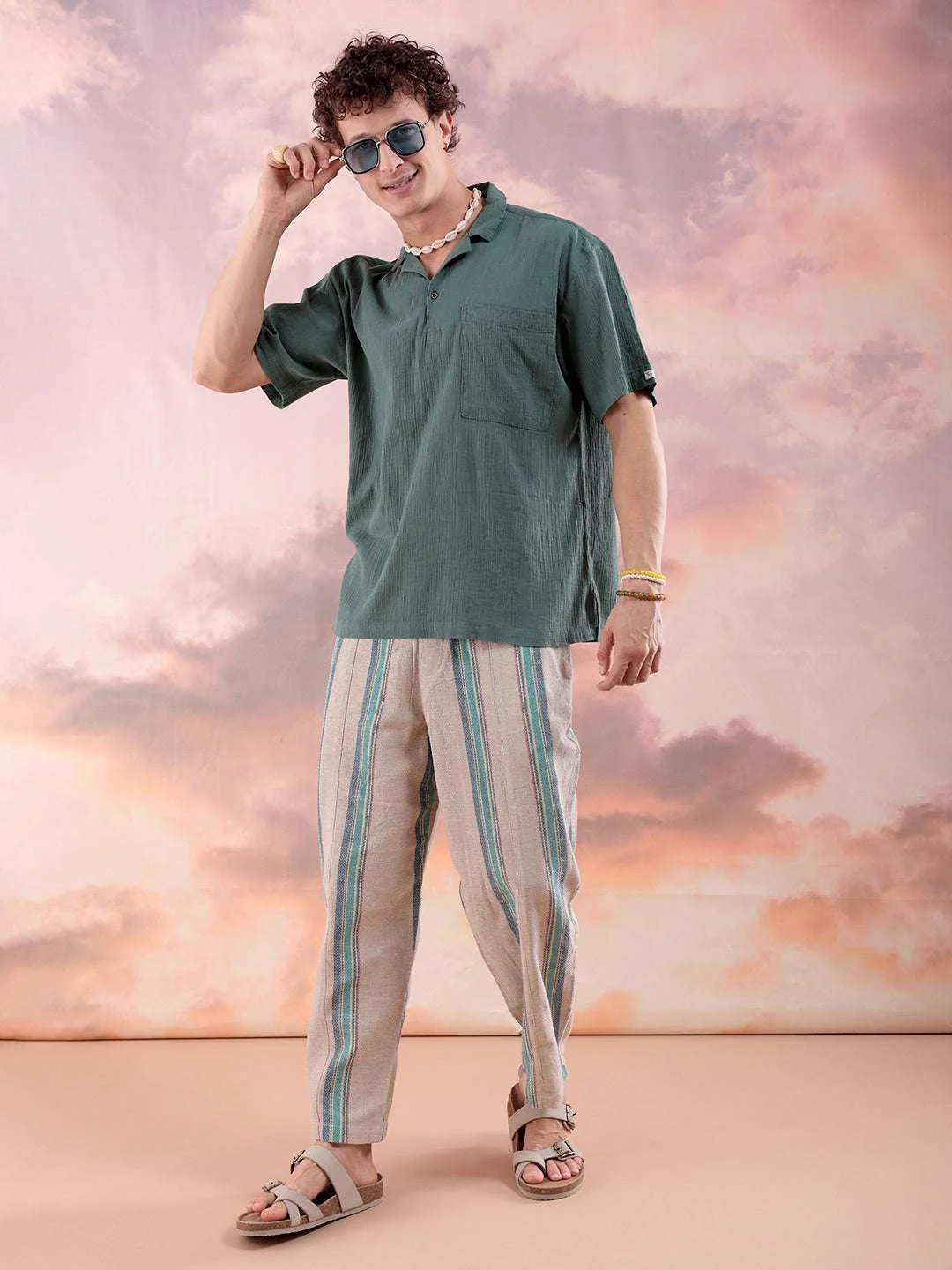 Men's Olive Relaxed Fit Solid Casual Shirt - Image 3