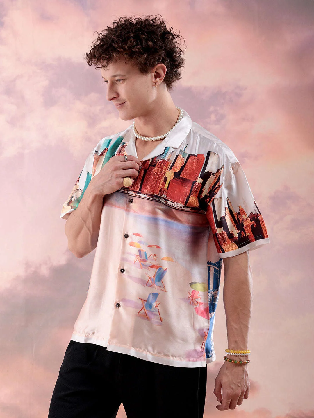 Men's Cream Relaxed Fit Printed Casual Shirt - Image 5