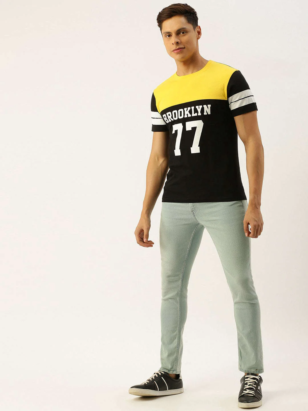 Men's Blue Slim Fit Solid Low-Rise Stretchable Jeans - Image 4