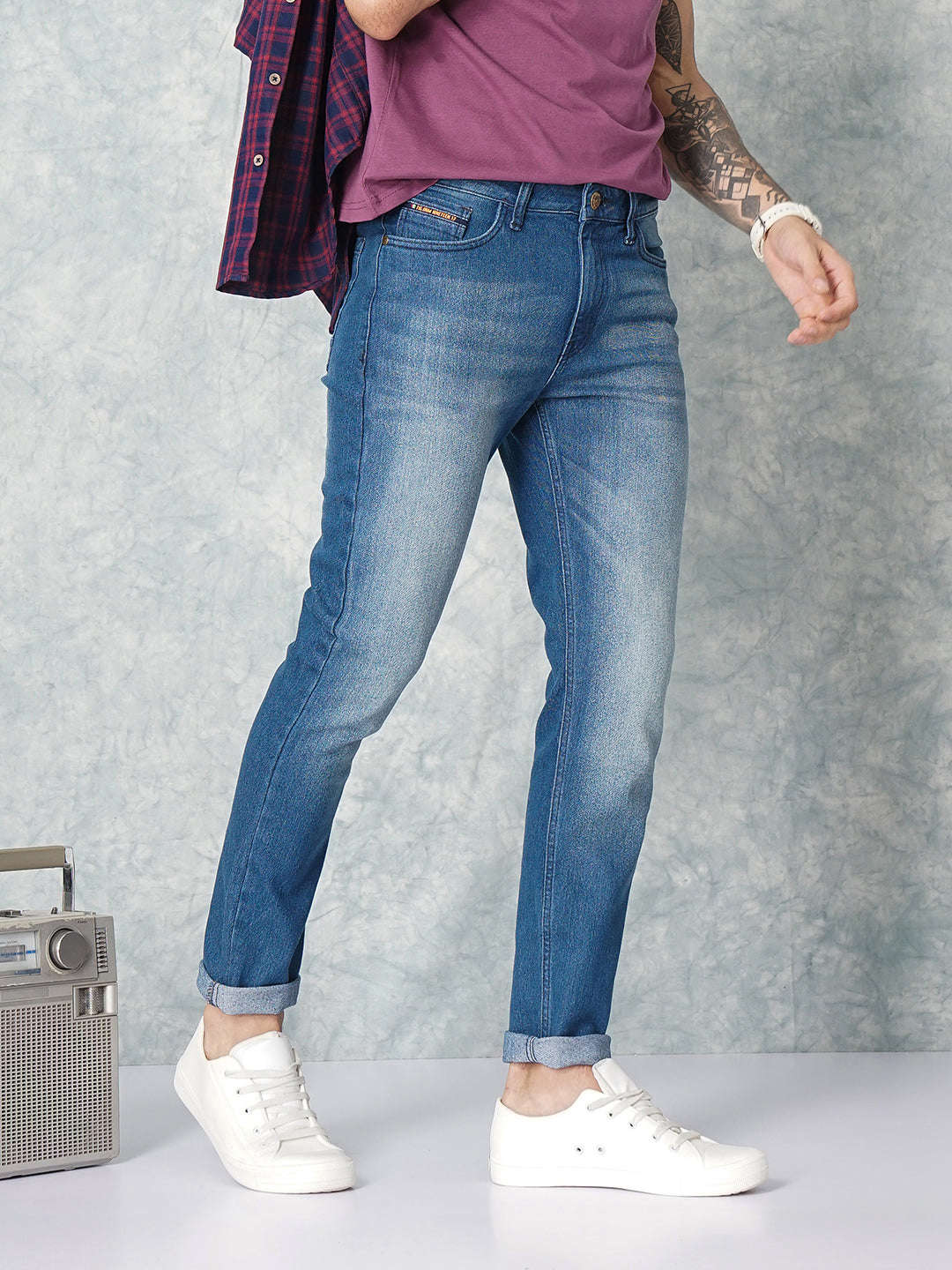 Men's Blue Slim Fit Solid Casual Jeans - Image 5