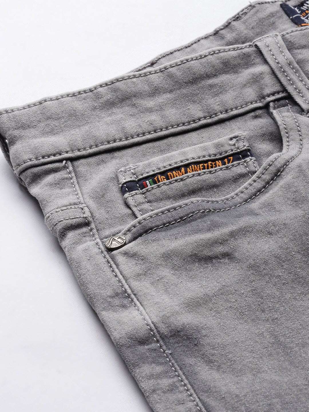 Men's Grey Slim Fit Solid Mid-Rise Stretchable Jeans - Image 6