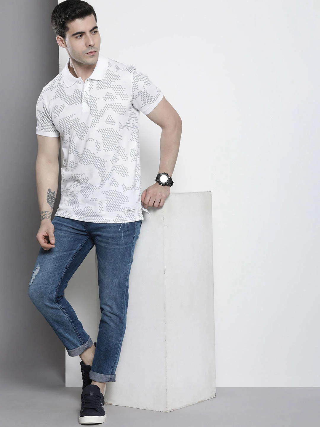 Men's Blue Slim Fit Solid Mid-Rise Stretchable Jeans - Image 5