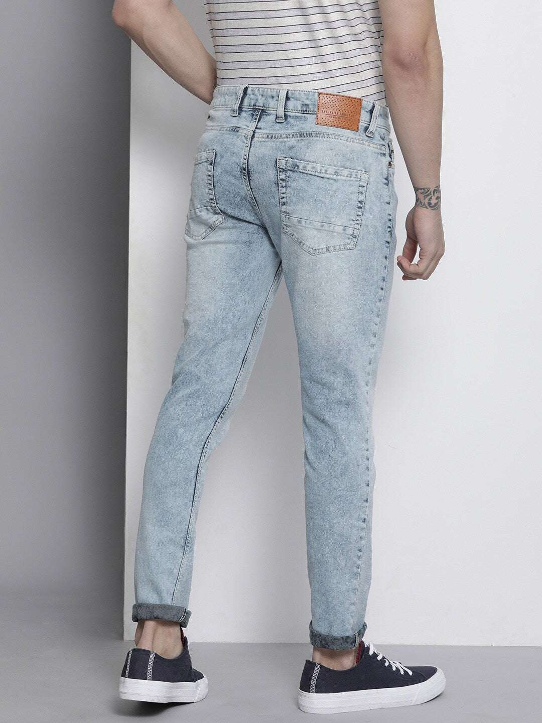 Men's Light Blue Slim Fit Solid Casual Jeans - Image 3