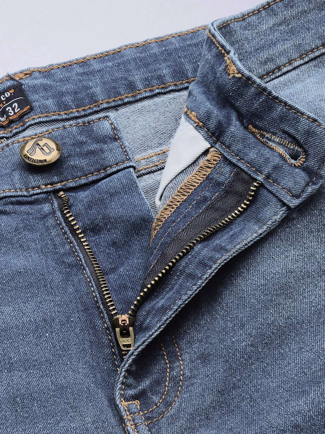 Men's Blue Slim Fit Solid Casual Jeans - Image 4