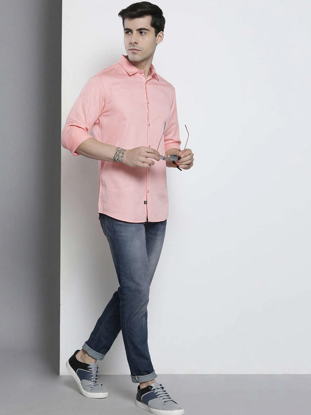 Men's Blue Slim Fit Solid Casual Jeans - Image 4