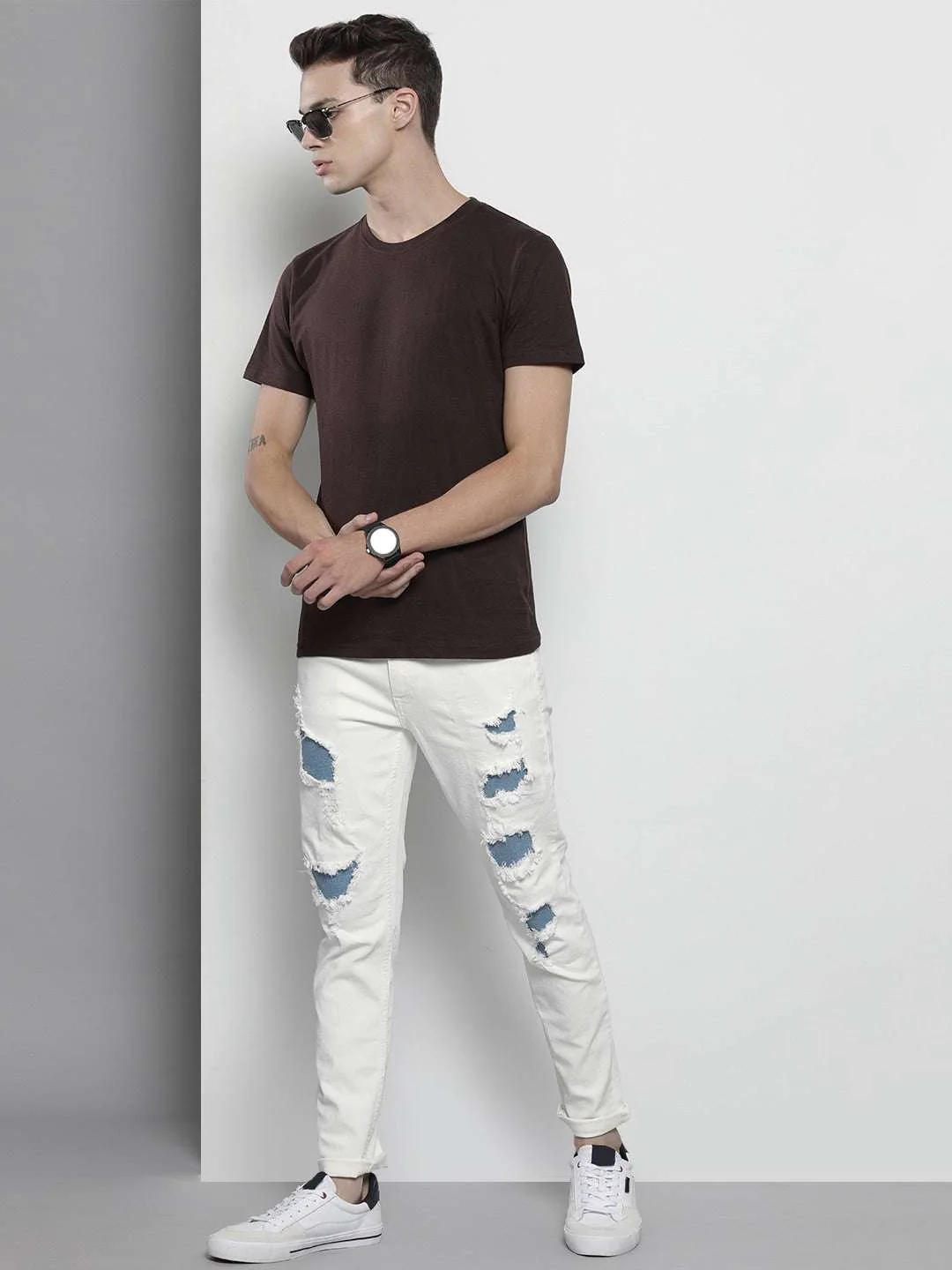 Men's White Slim Fit Solid Casual Jeans - Image 5