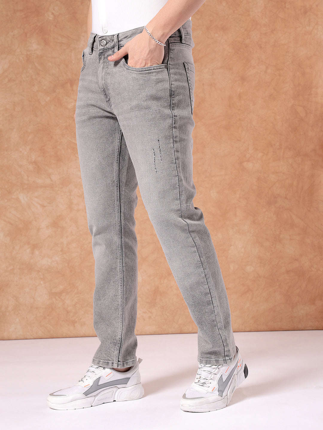 Men's Grey Slim Fit Solid Mid-Rise Stretchable Jeans - Image 4