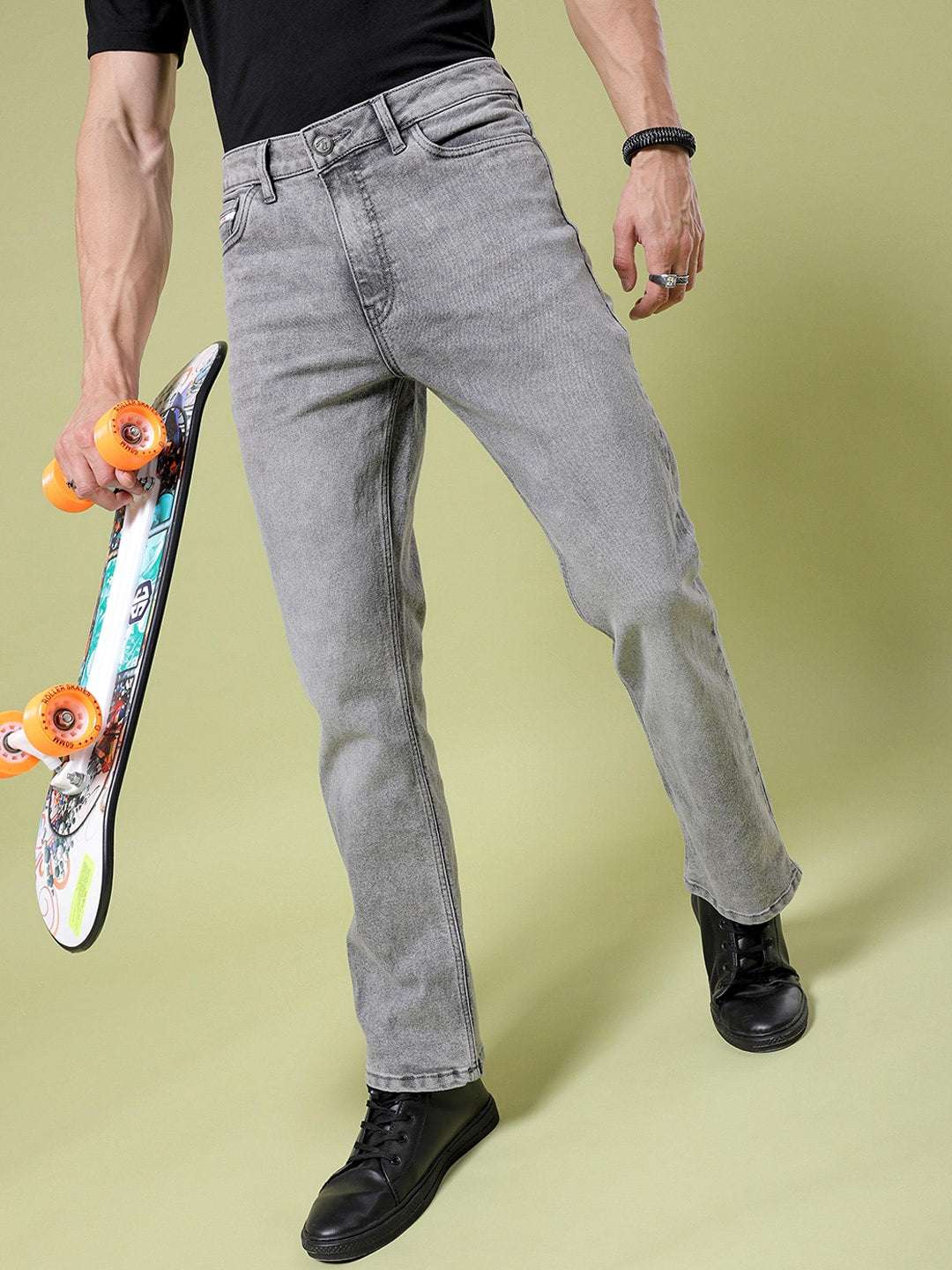 Men's Grey Bootcut Solid Mid-Rise Stretchable Jeans - Image 7
