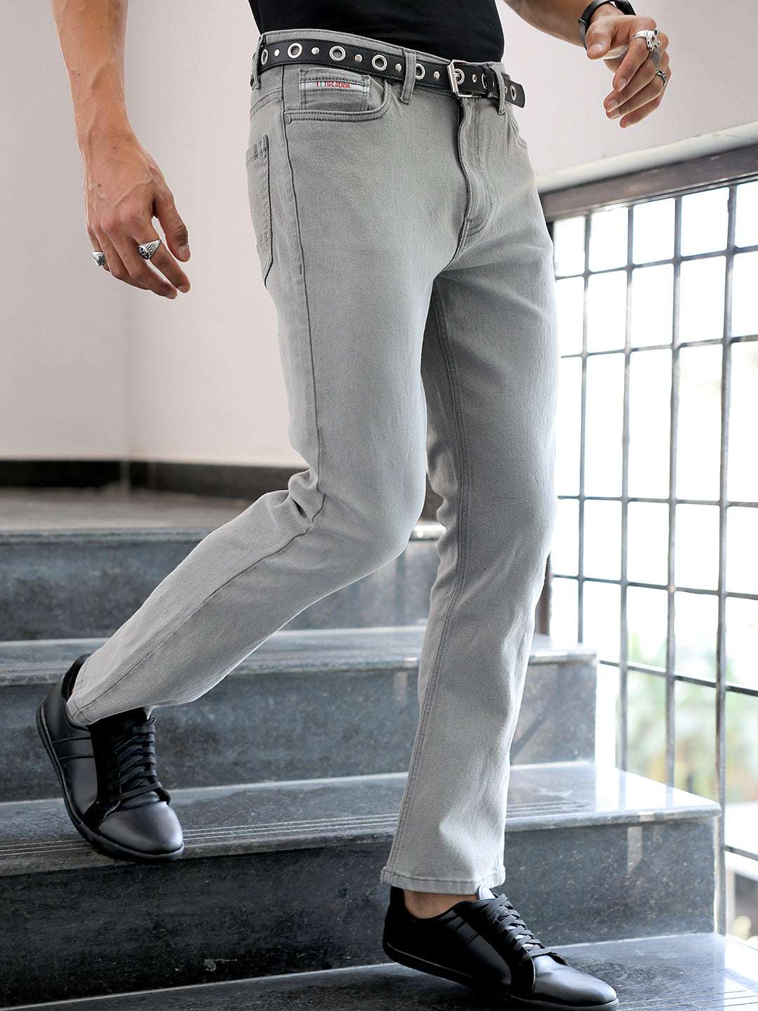 Men's Grey Bootcut Solid Mid-Rise Stretchable Jeans - Image 3