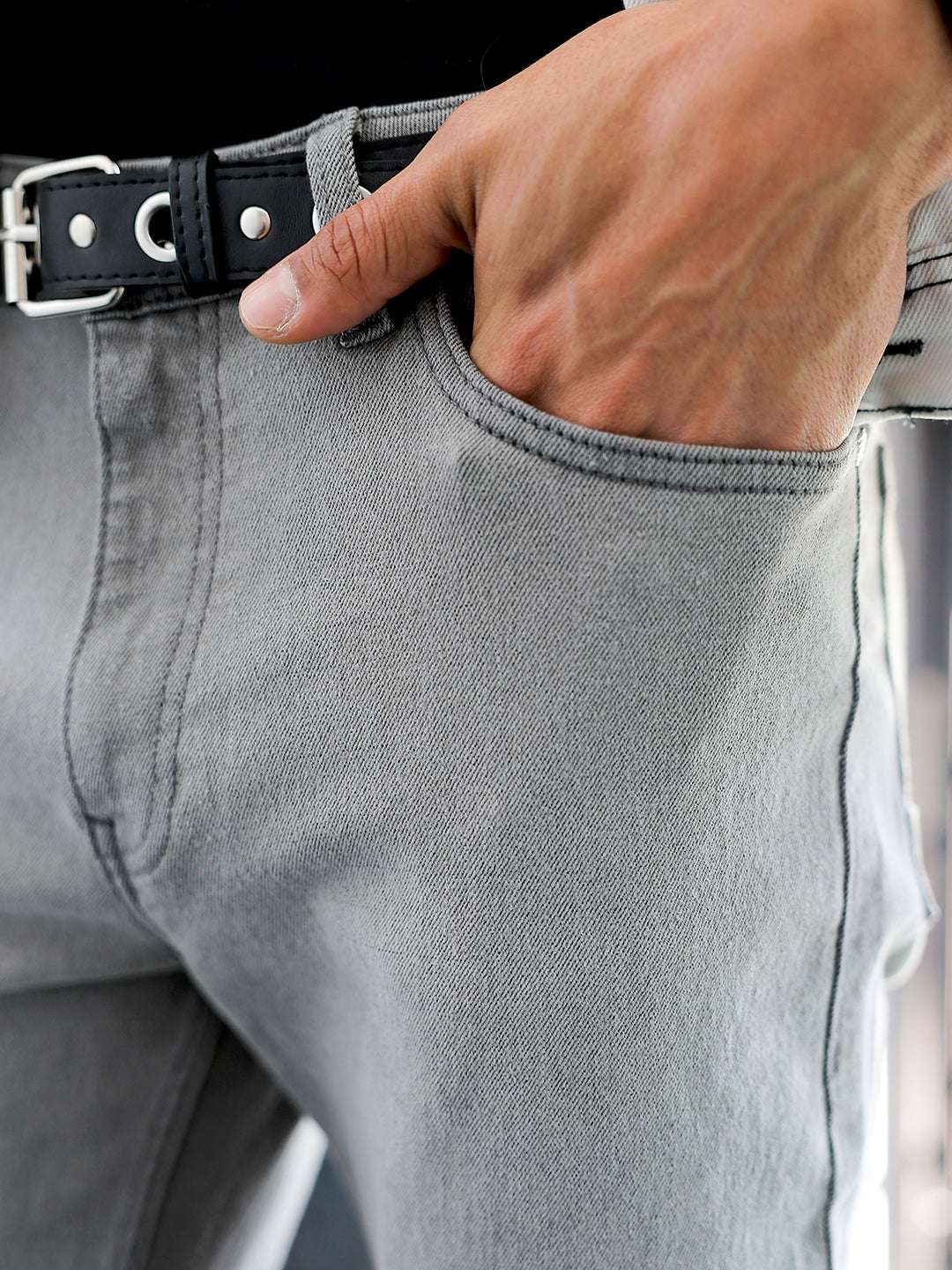 Men's Grey Bootcut Solid Mid-Rise Stretchable Jeans - Image 5
