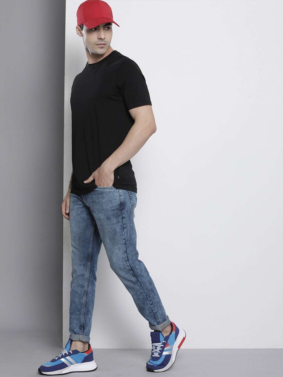Men's Blue Slim Fit Solid Casual Jeans - Image 5
