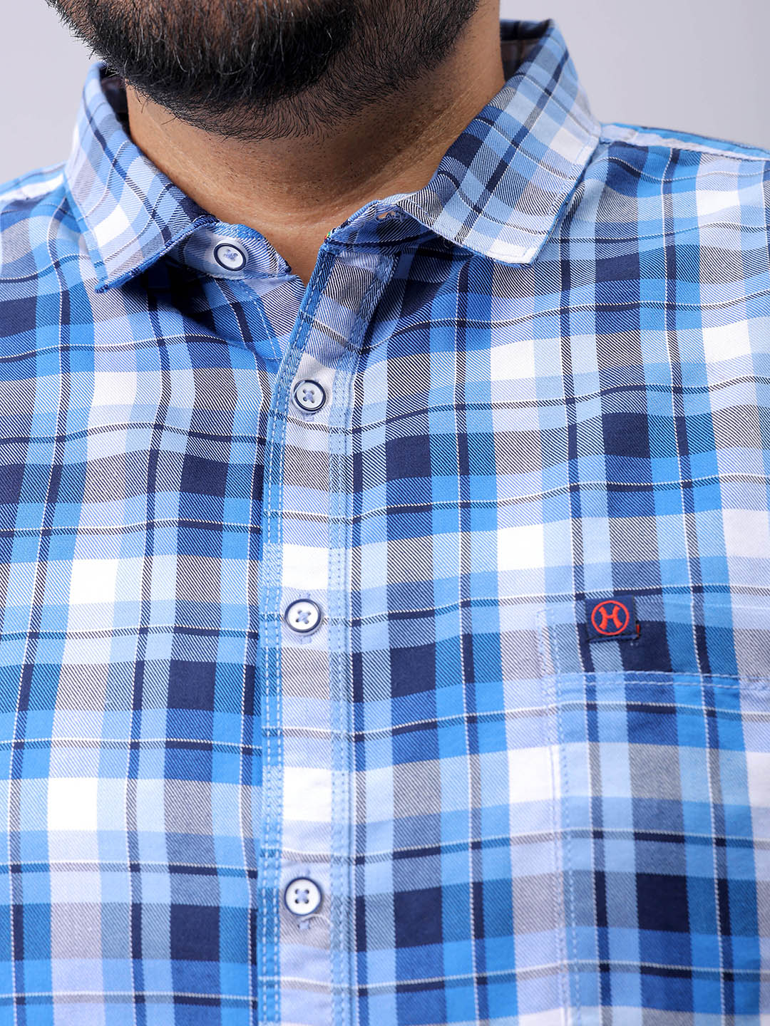 Men's Plus Size Checked Casual Shirt - Image 6