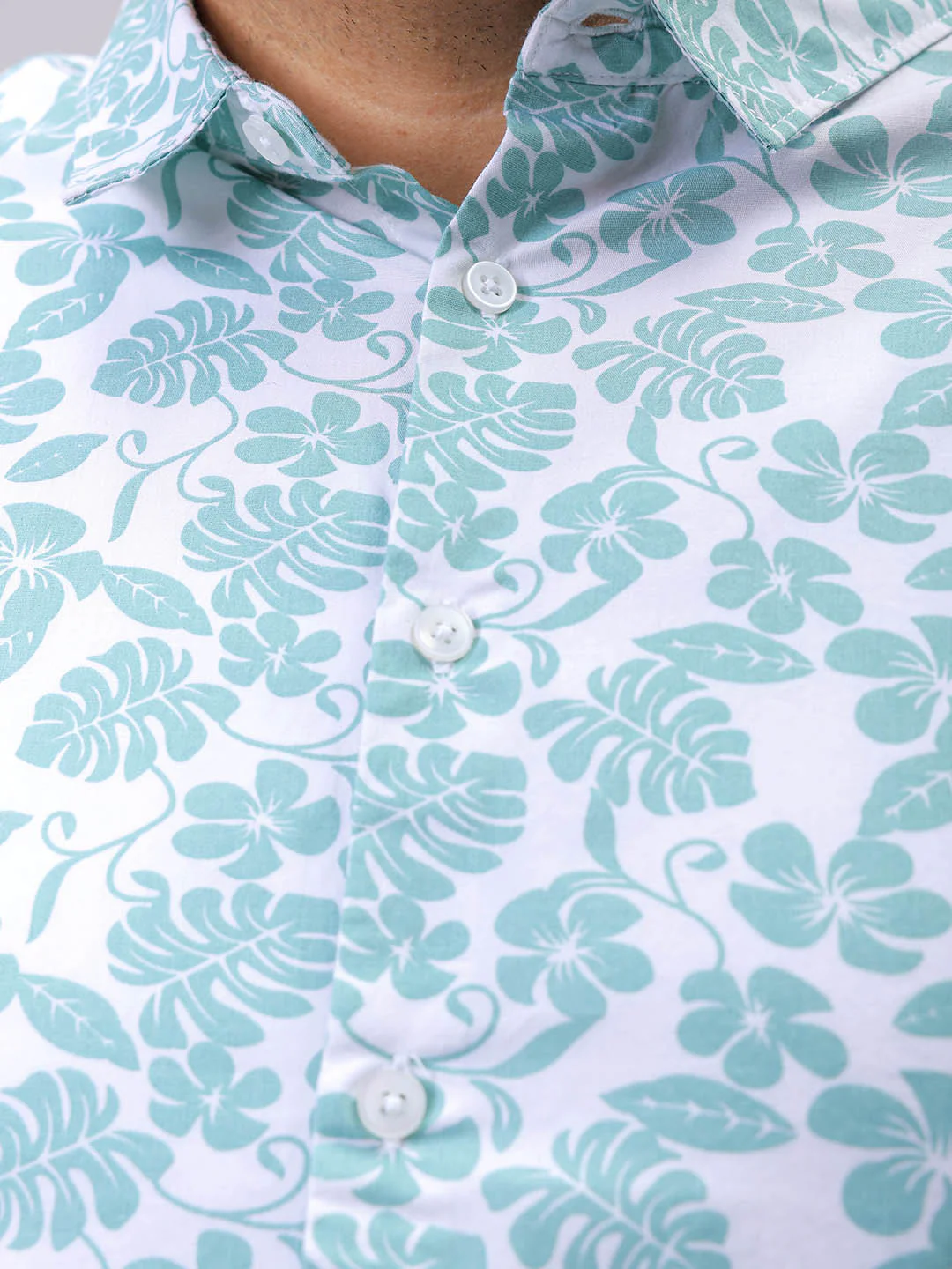 Men's Plus Size Floral Casual Shirt - Image 6