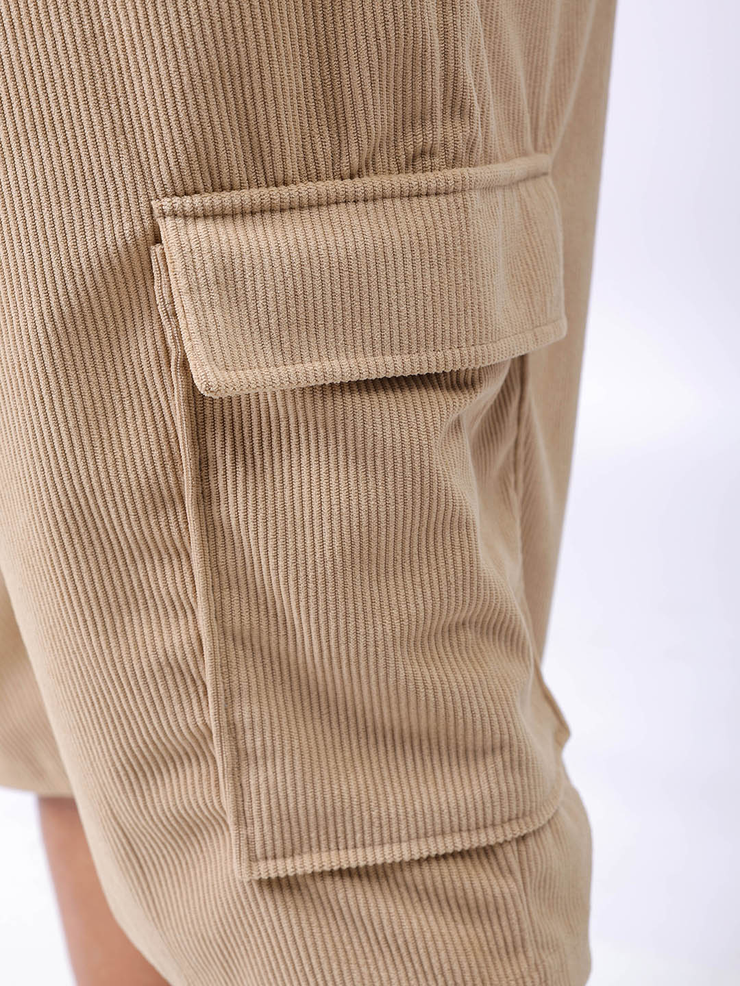 Men's Plus Size Loose Fit Mid Rise Cargo Shorts - Image 8