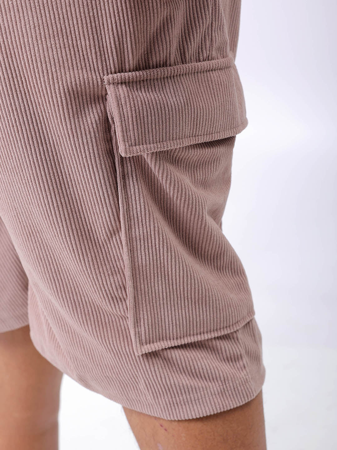 Men's Plus Size Loose Fit Mid Rise Cargo Shorts - Image 8