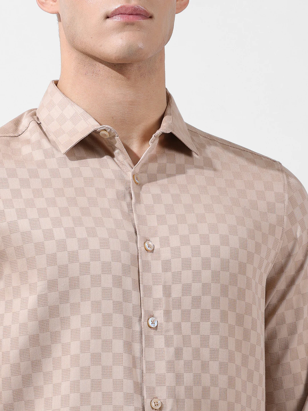 Men's Beige Slim Fit Textured Party Wear Shirt - Image 3