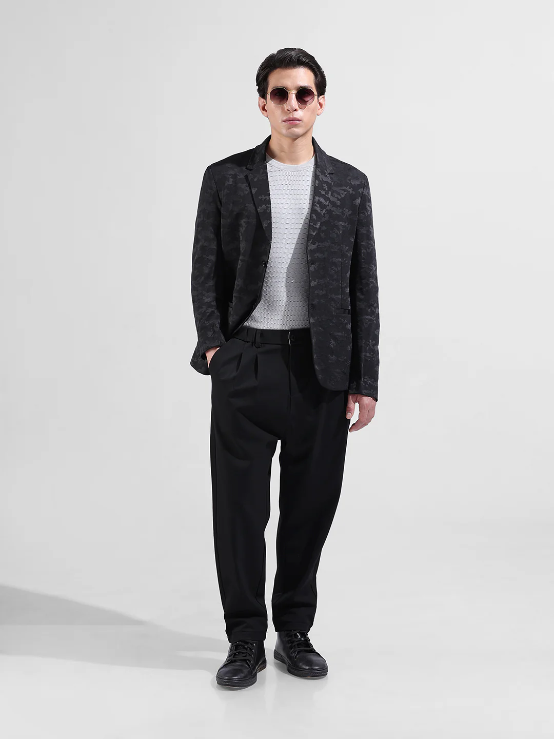 Men's Black Regular Fit Printed Casual Blazer - Image 8