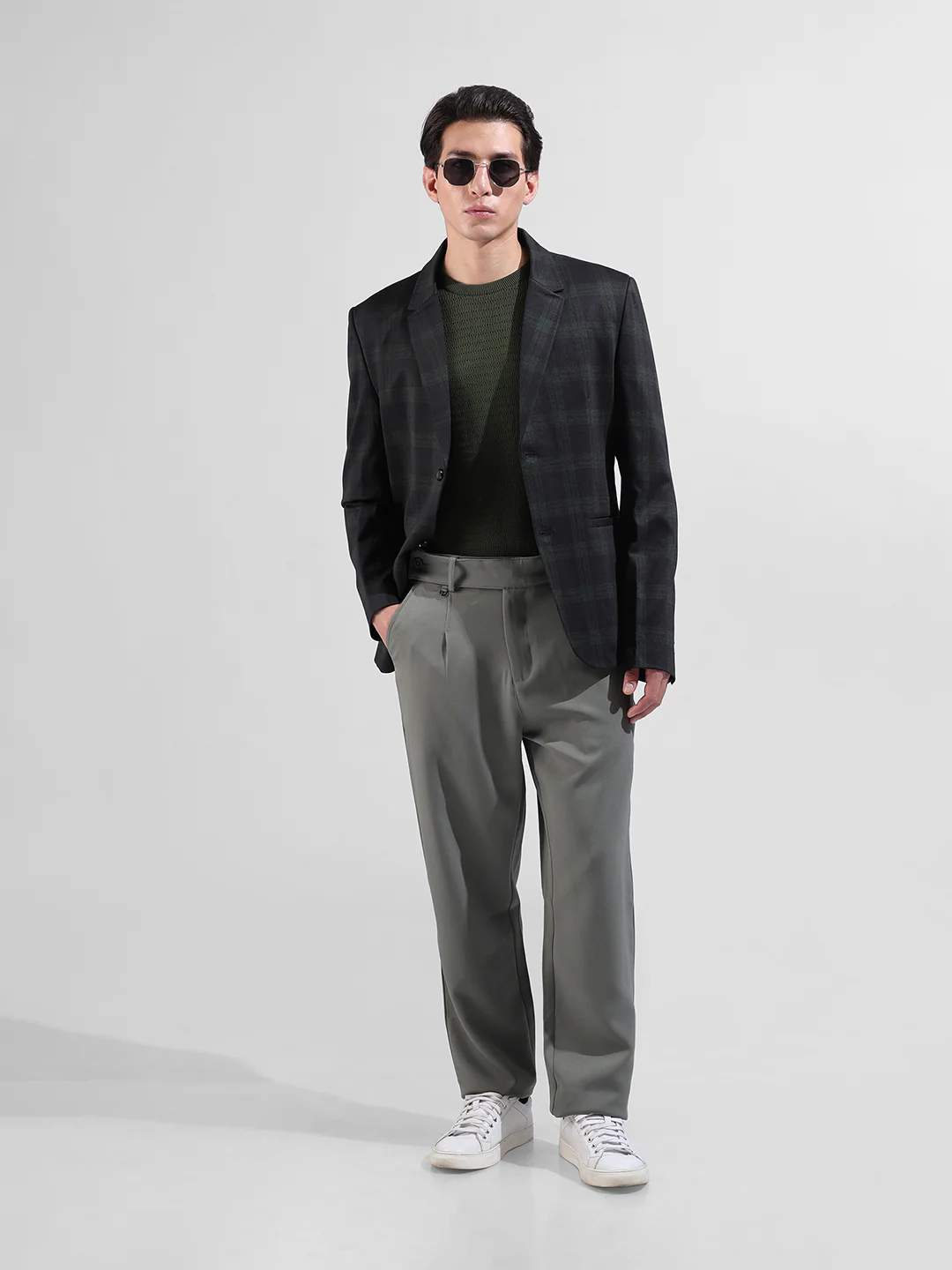 Men's Black Regular Fit Checked Casual Blazer - Image 8