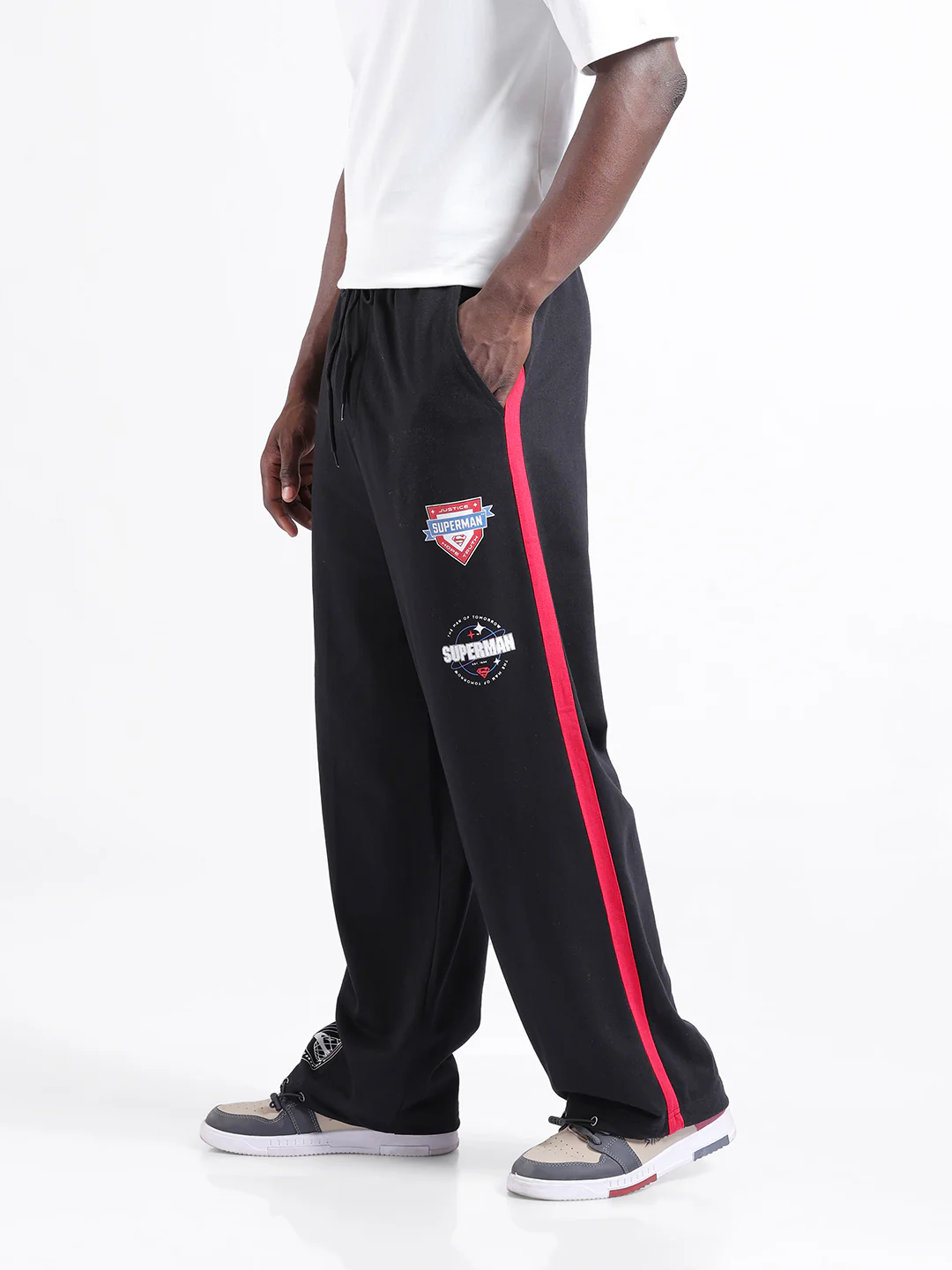 Men's Black Loose Fit Character Superman Printed Joggers - Image 2