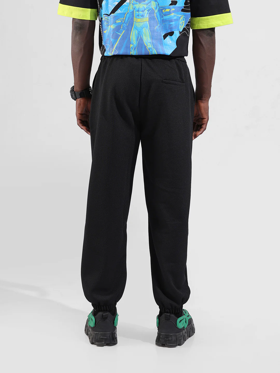 Men's Black Loose Fit Textured Athletic  Jogger - Image 3