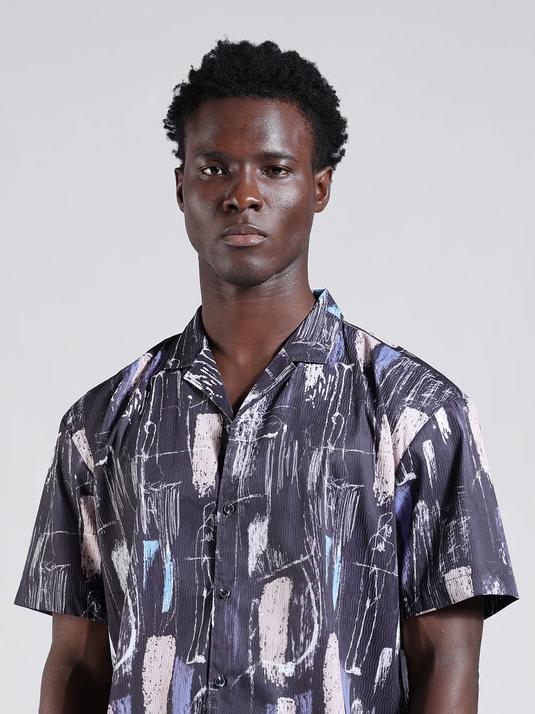 Men's Black Relaxed Fit Printed Resort Wear Shirt - Image 5