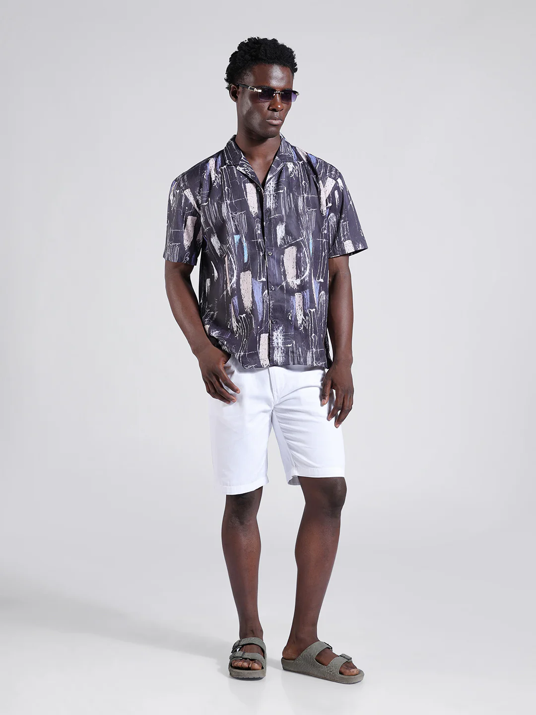 Men's Black Relaxed Fit Printed Resort Wear Shirt - Image 6