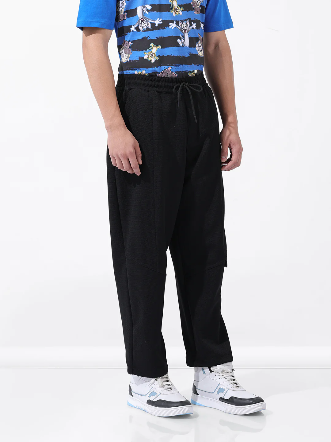Men's Black Relaxed Fit Solid Athletic  Jogger - Image 3