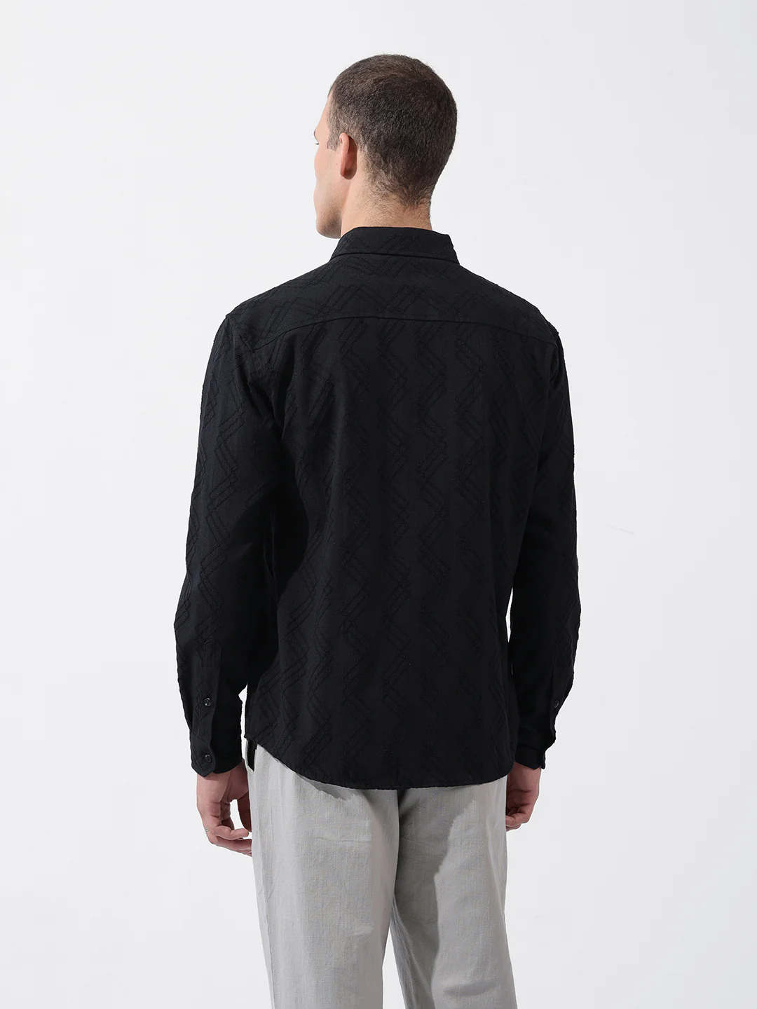 Men's Black Relaxed Fit Solid Resort Wear Shirt - Image 4