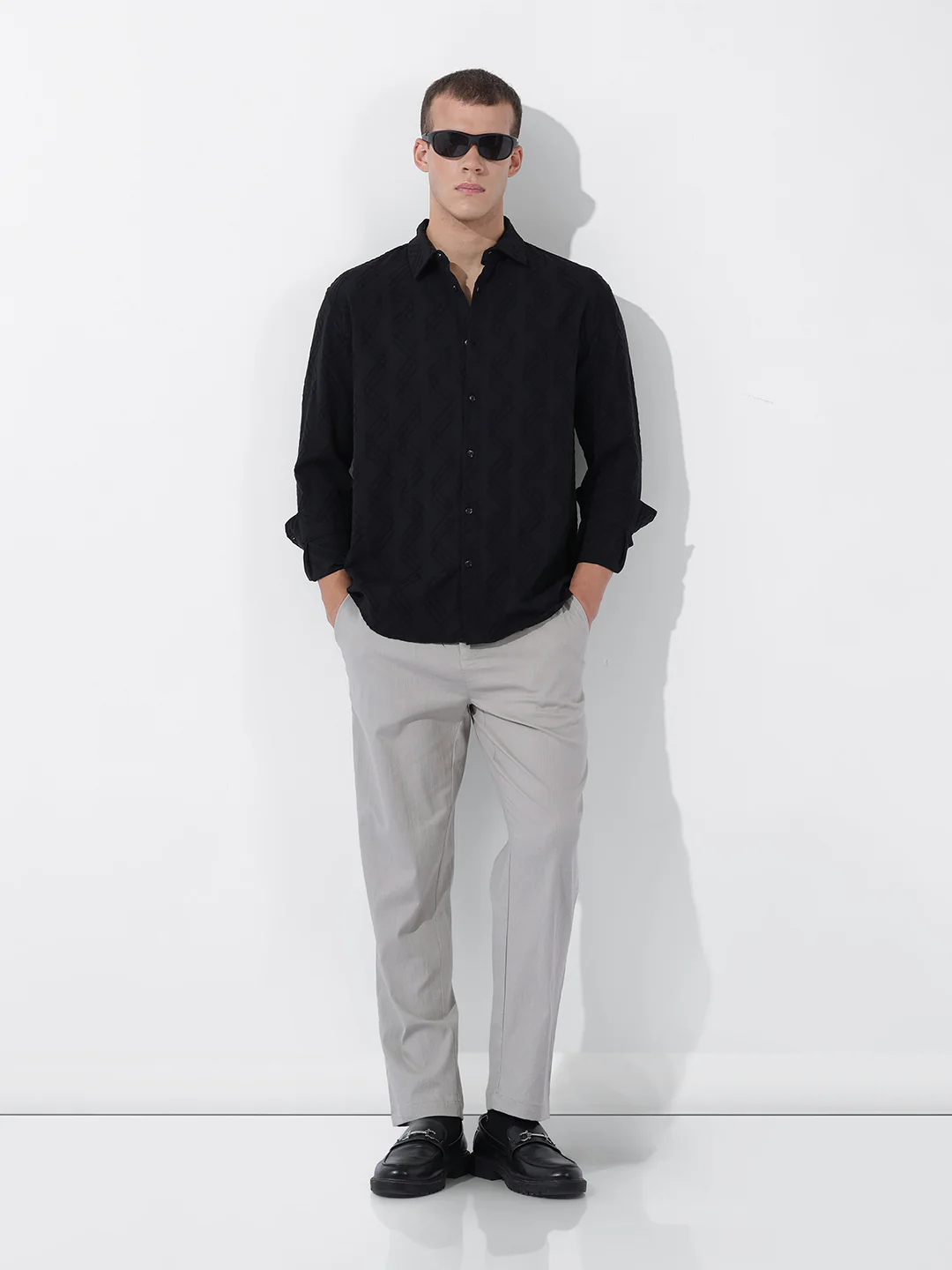 Men's Black Relaxed Fit Solid Resort Wear Shirt - Image 8