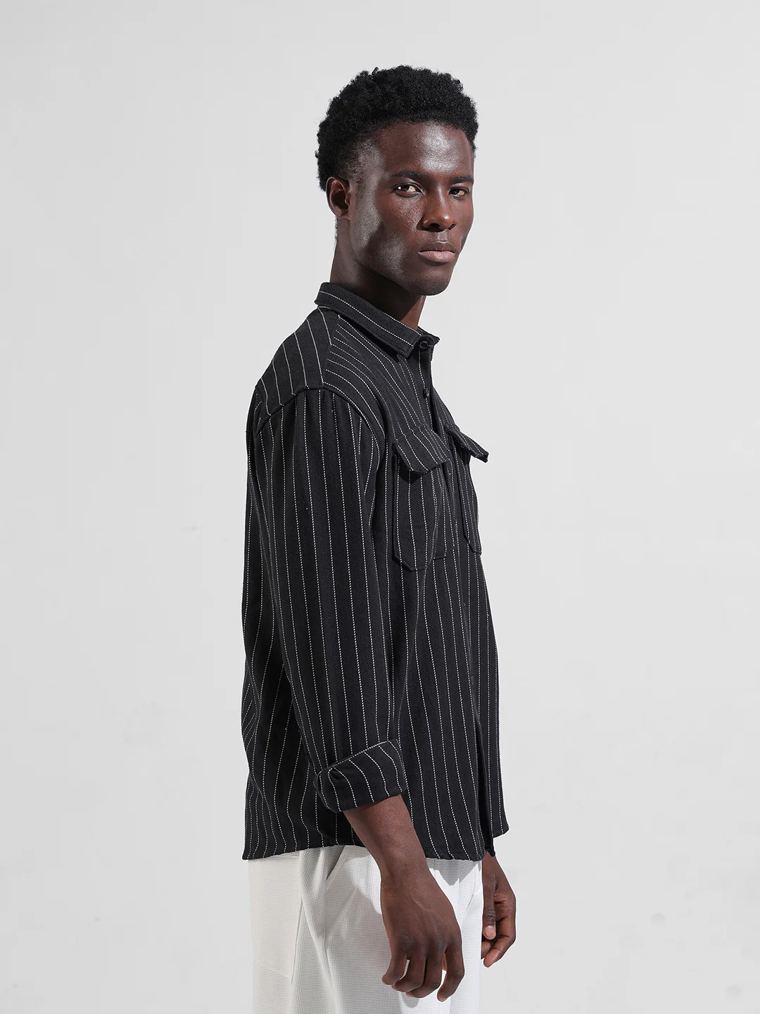Men's Black Relaxed Fit Striped Casual Shirt - Image 2