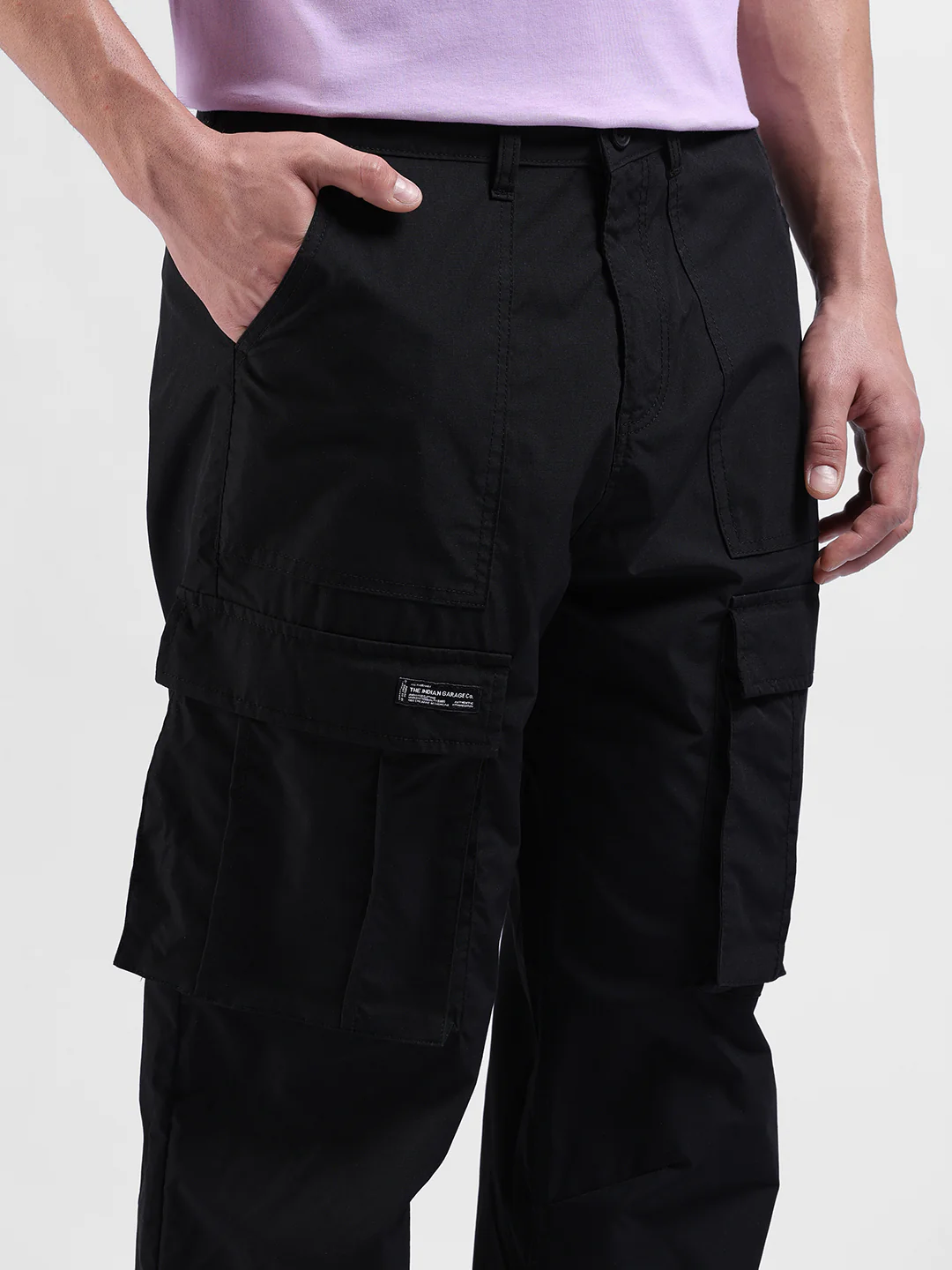 Men's Black Relaxed Fit Textured Utility Cargo - Image 2