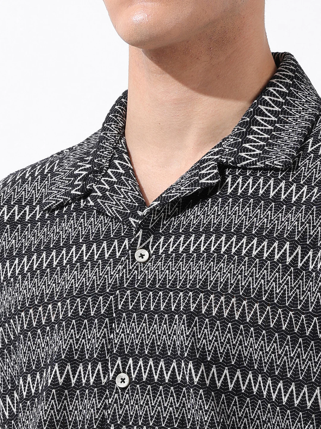 Men's Black Relaxed Fit Textured Textured Shirt - Image 6