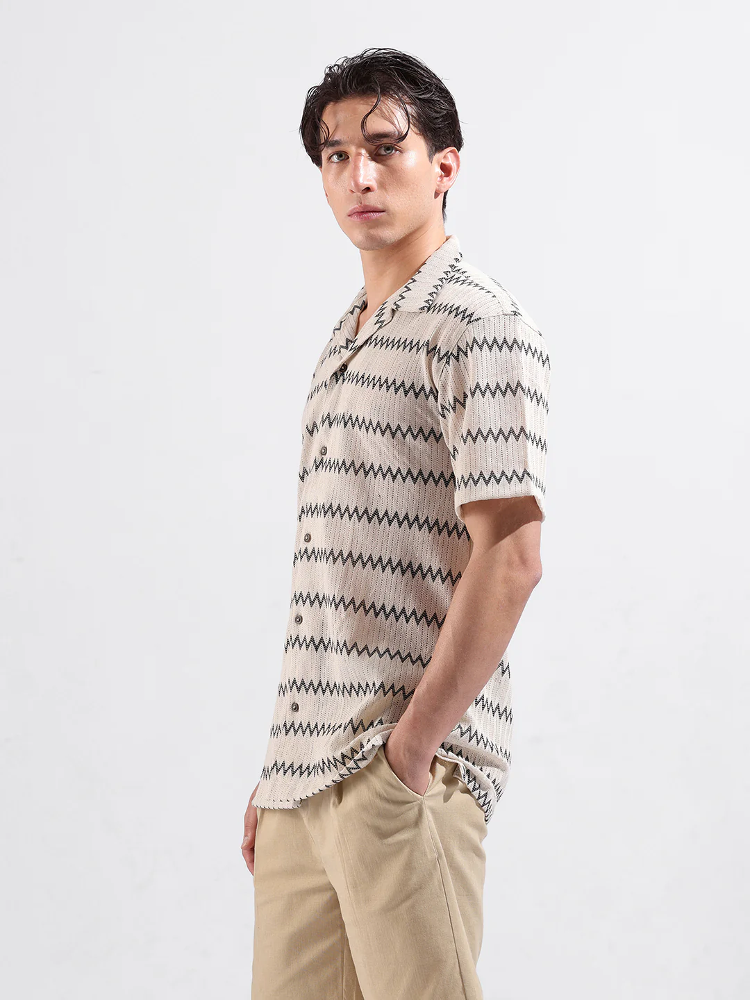 Men's Black Relaxed Fit Textured Textured Shirt - Image 3