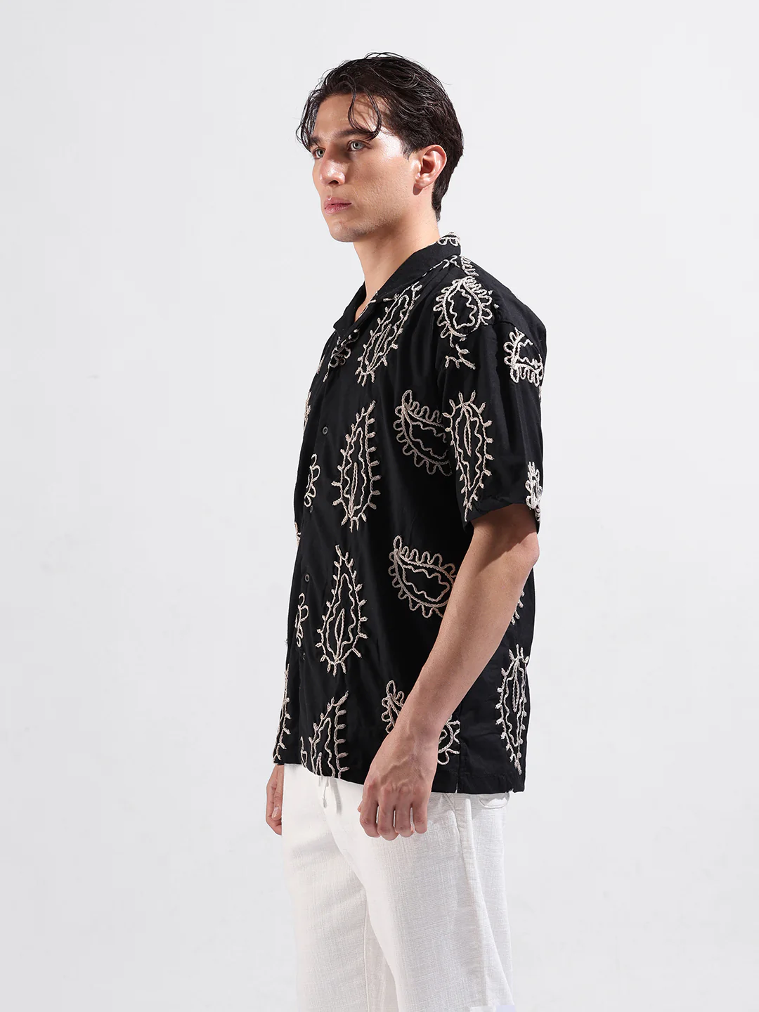 Men's Black Relaxed Fit Textured Embroidered Shirt - Image 3