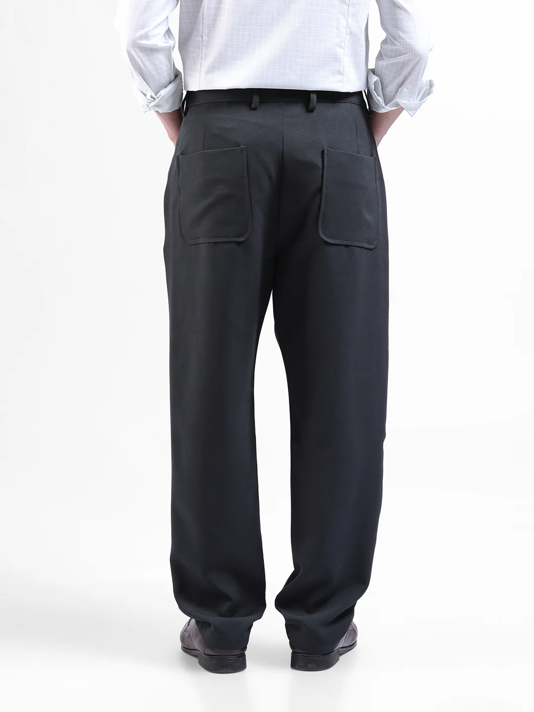 Men's Black Sand Loose Fit Solid Casual Trouser - Image 4