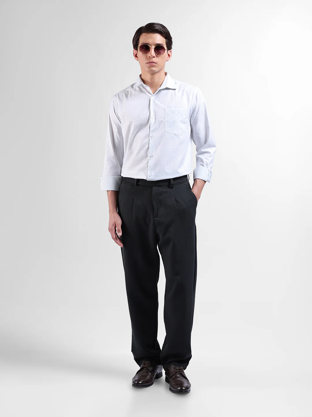 Men's Black Sand Loose Fit Solid Casual Trouser - Image 6