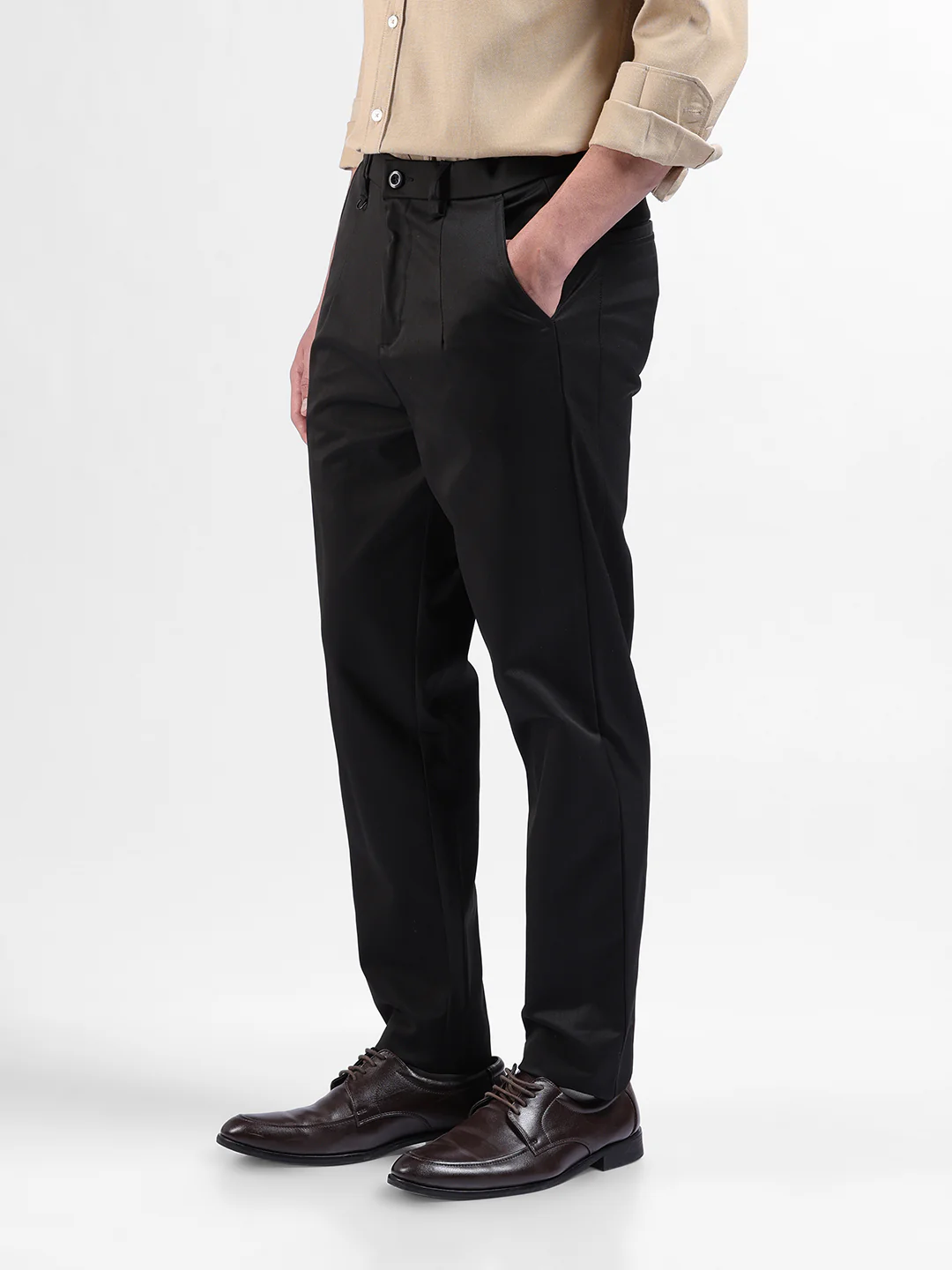 Men's Black Relaxed Fit Solid Casual Trouser - Image 2