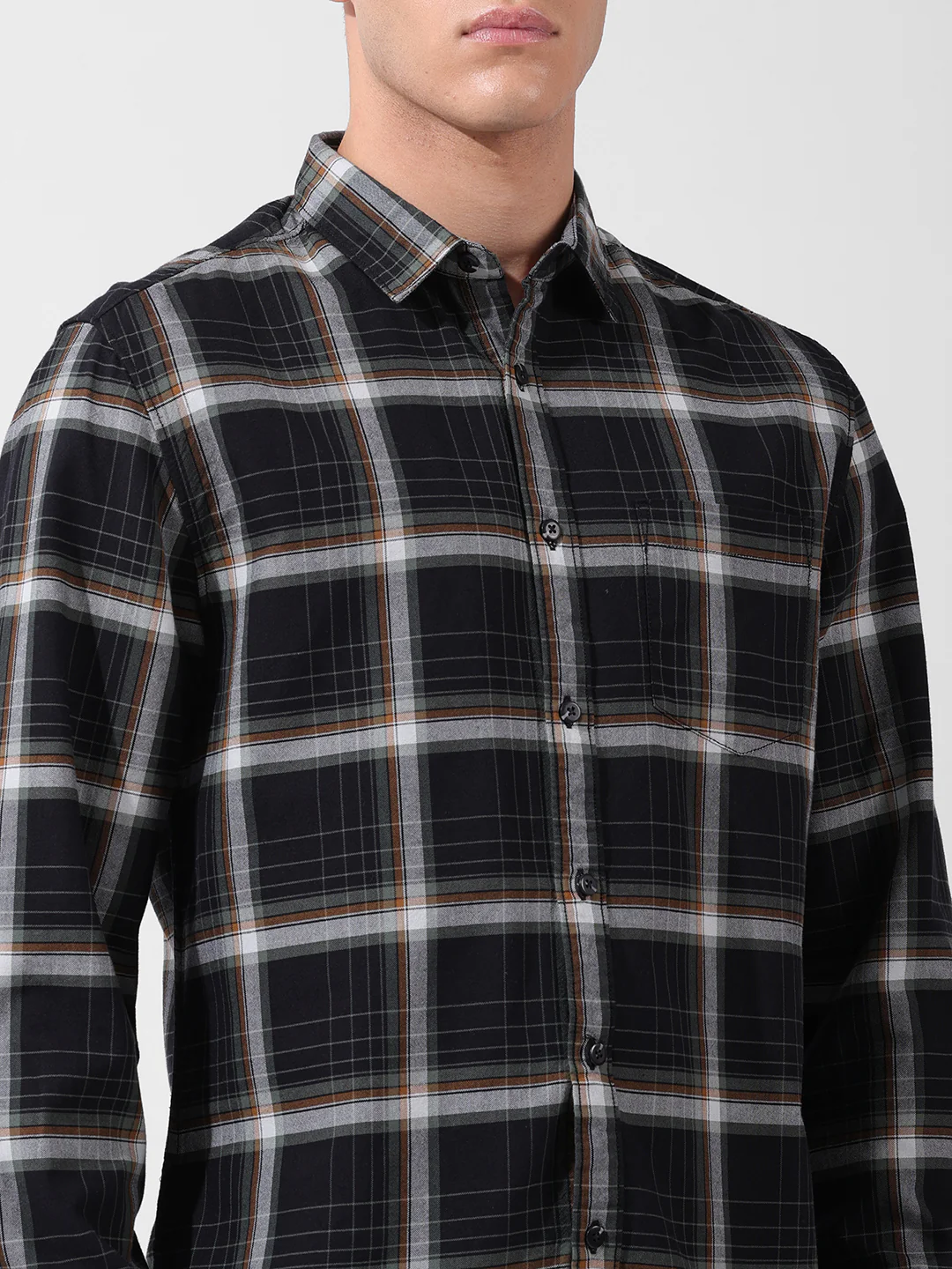 Men's Black Slim Fit Checked Casual Shirt - Image 6
