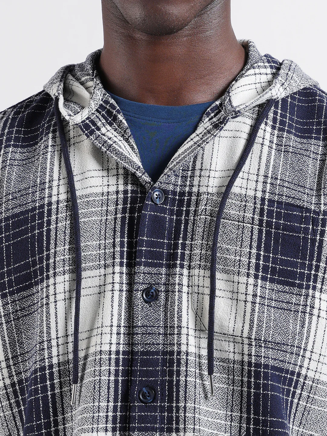 Men's Navy Blue Regular Fit Checkered Casual Shirt - Image 3